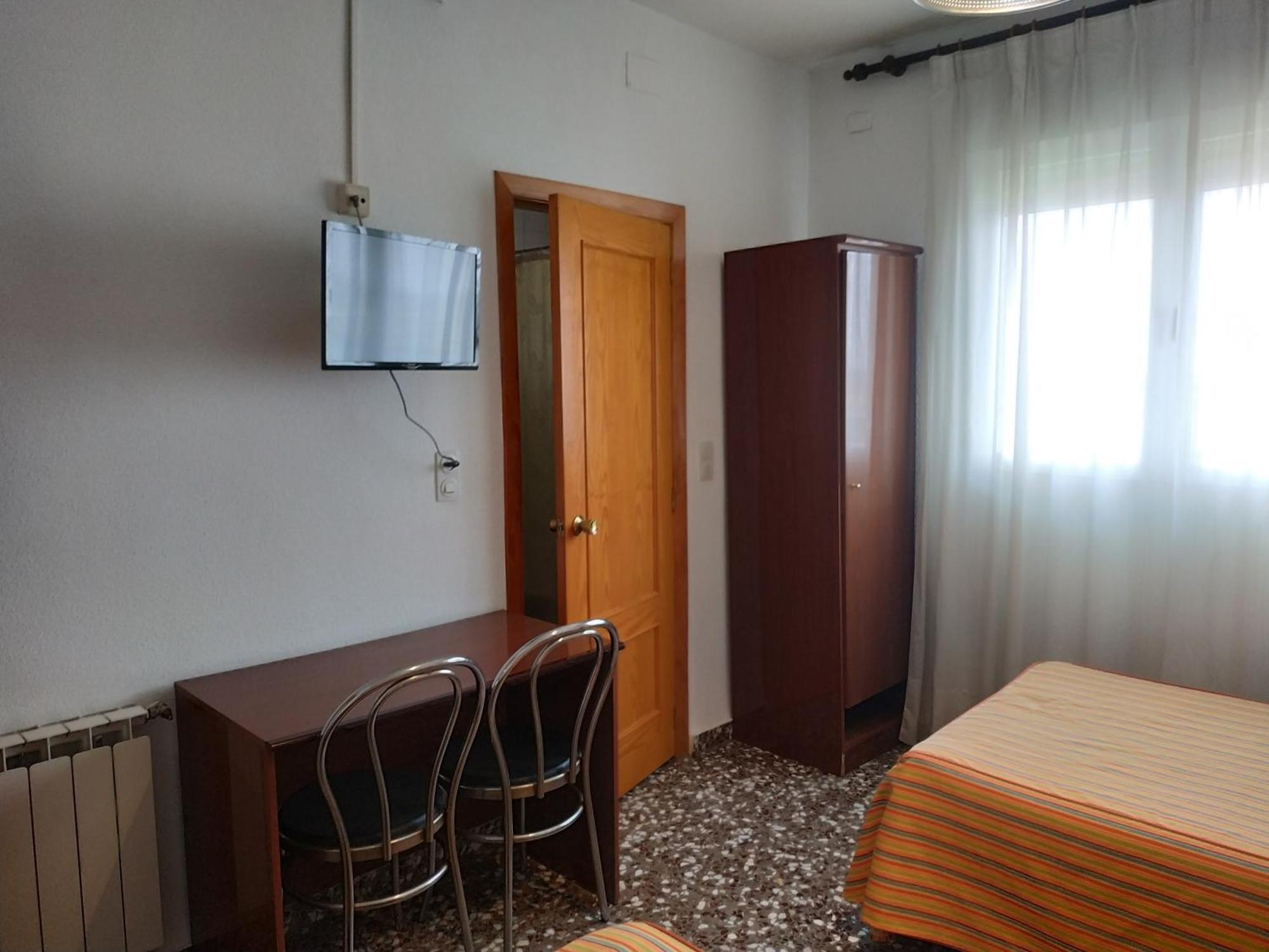 Antolin Guest House Minaya Habitación foto
